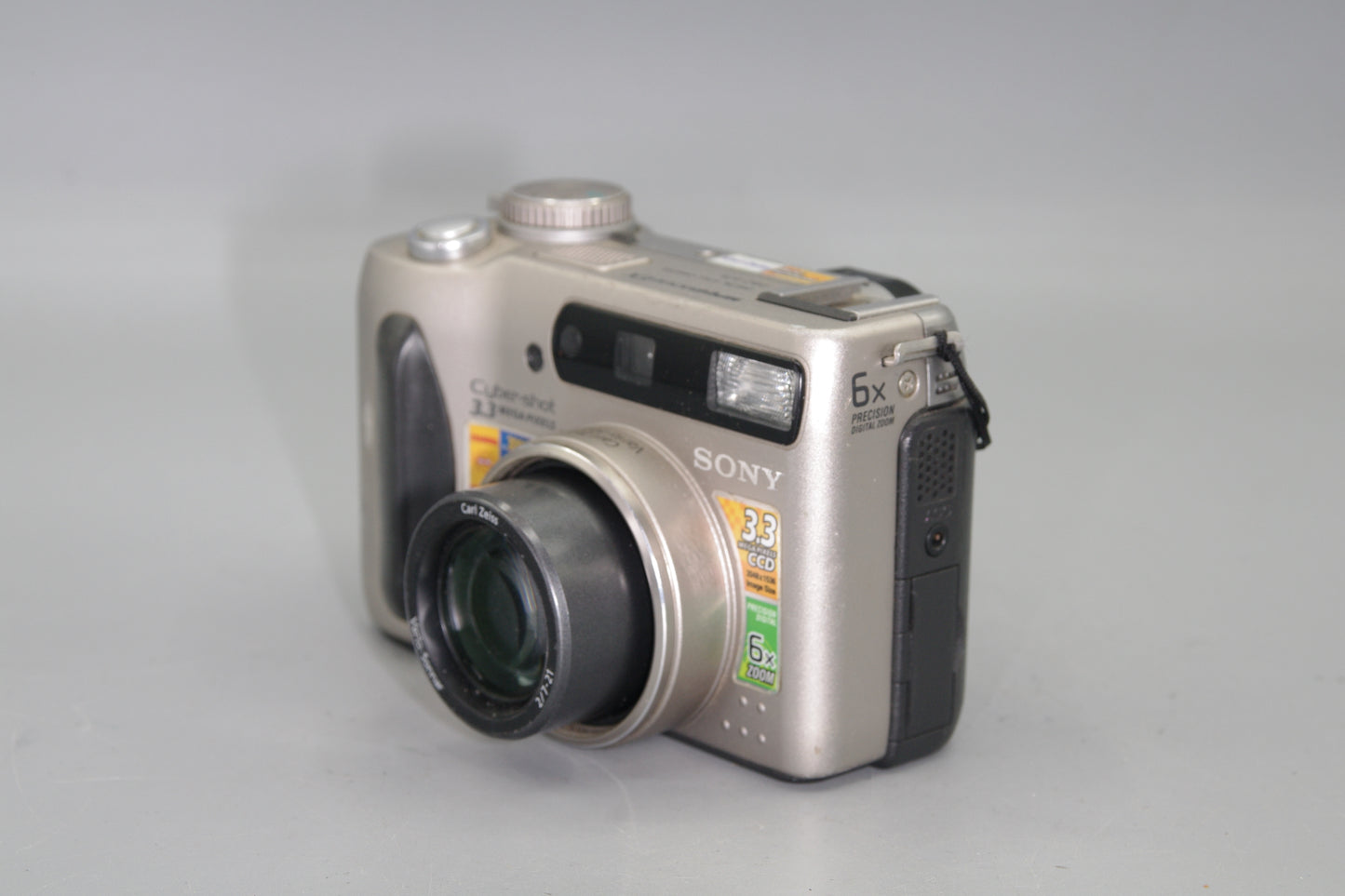 Sony Cybershot DSC-S75 3.3MP Vintage Digital Camera