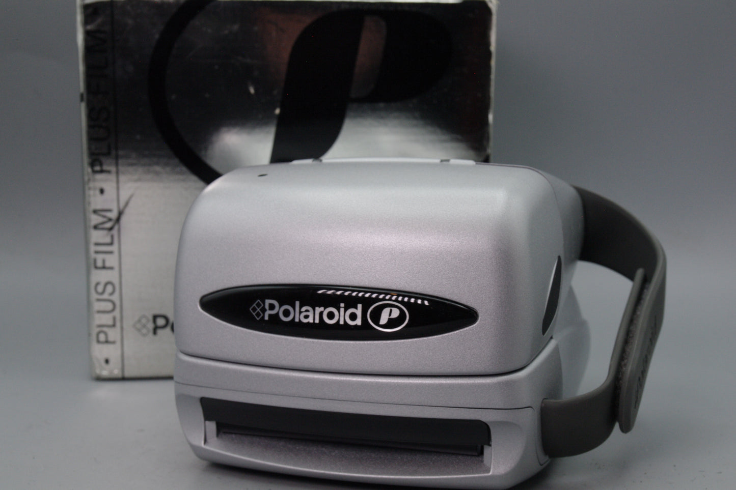 Polaroid P600 Instant Camera – Boxed – Tested – Excellent Condition – UK