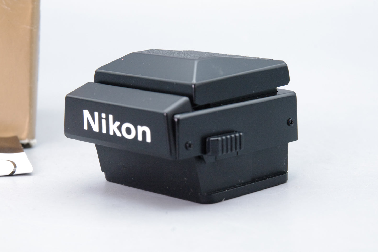 Nikon DW‑3 Waist Level Finder for Nikon F3 – Boxed – Mint Condition