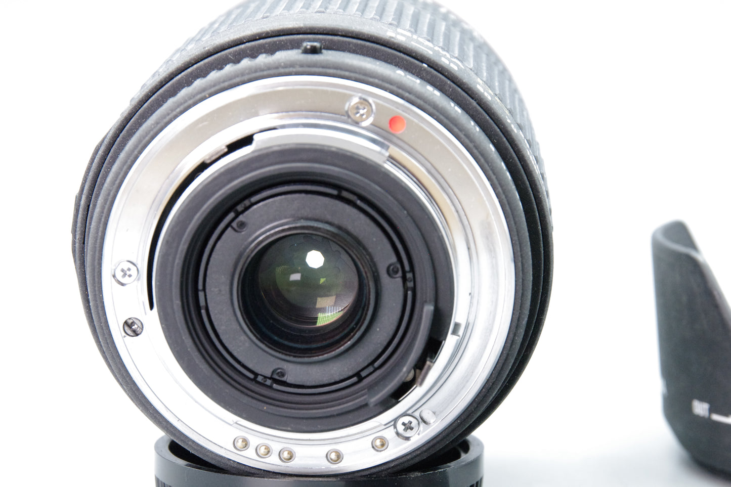Sigma 28–300mm f/3.5–6.3 DG Lens – Pentax K Mount – Excellent Condition