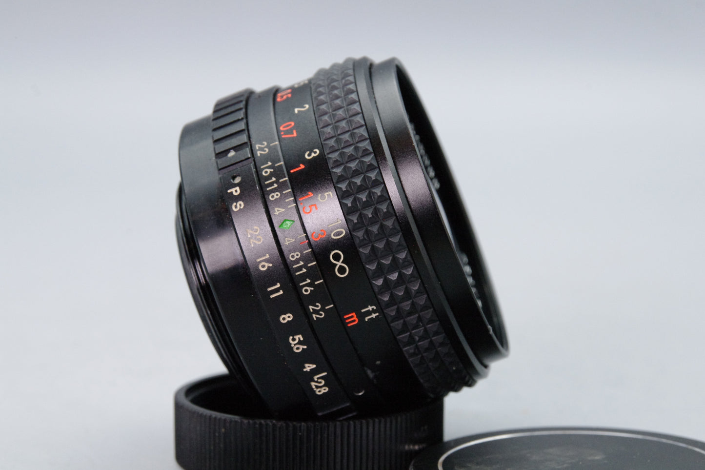 Praktica Auto MC 28mm f/2.8 Wide Angle Lens – M42 Mount – VGC