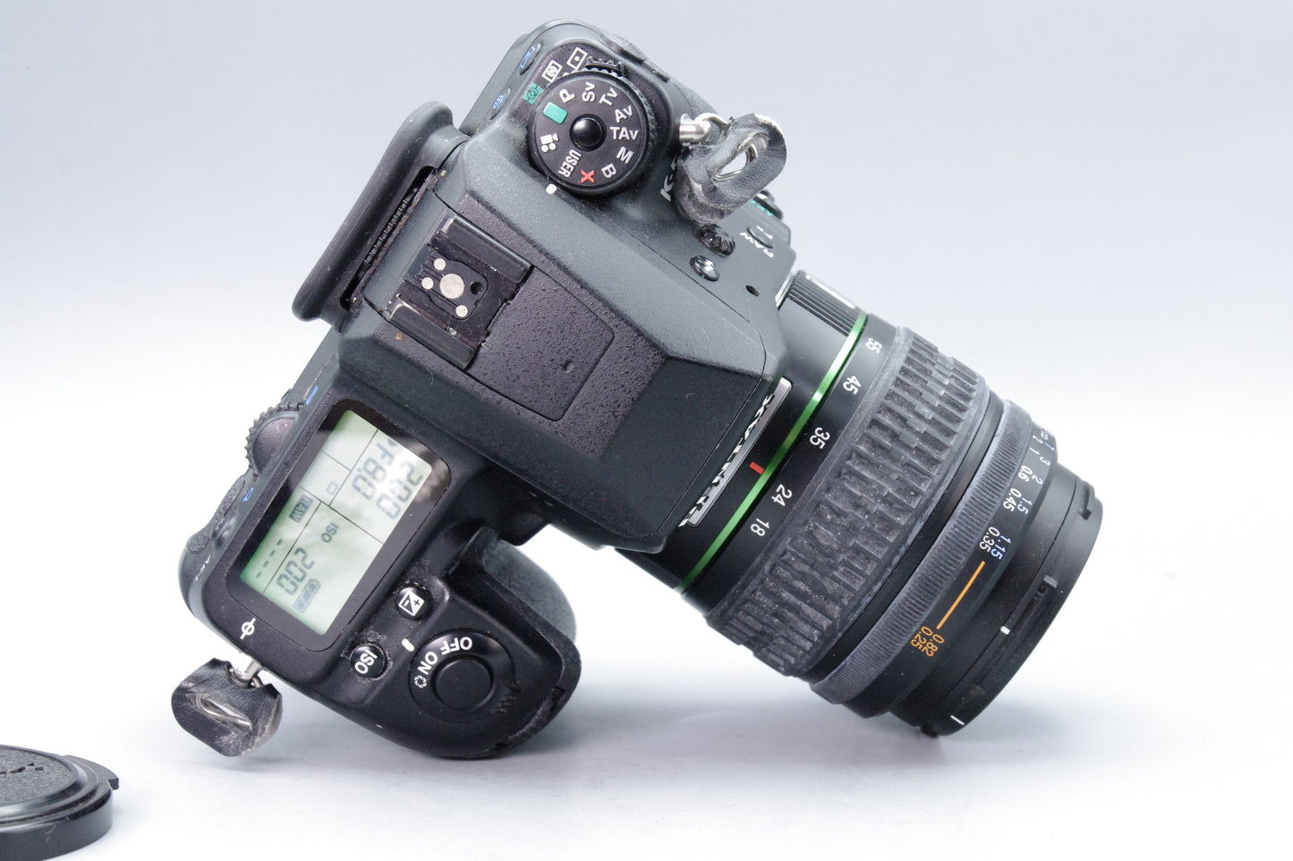 Pentax K‑5 DSLR 16.3MP with 18–55mm AL WR Lens - Excellent