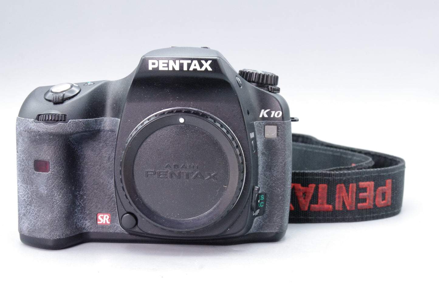 Pentax K10D DSLR Camera – 10.2MP – Excellent Condition – Battery – SC 7322