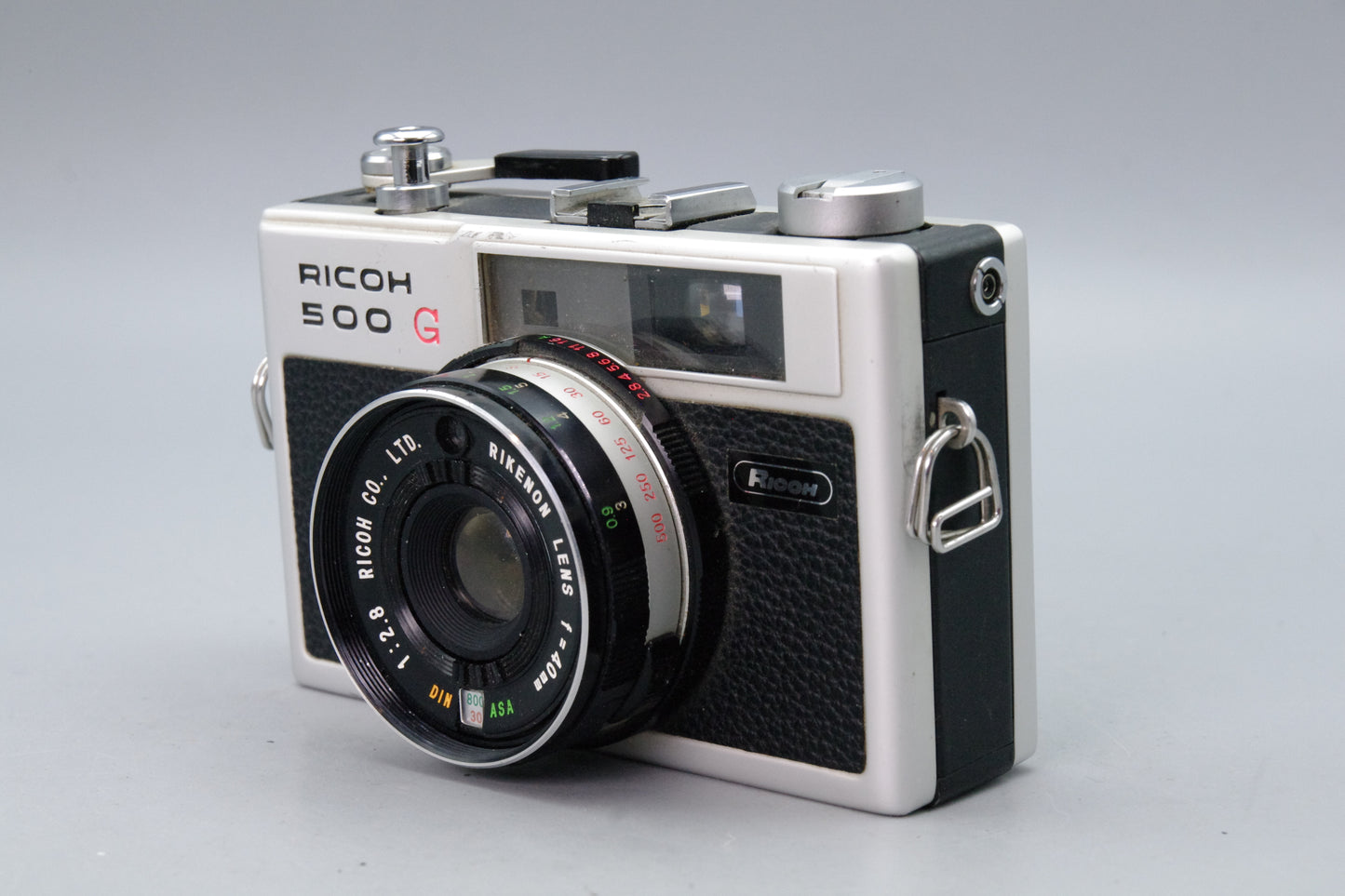 Ricoh 500 G 35mm Rangefinder Camera – VGC – Meter Varies – Shutter Working