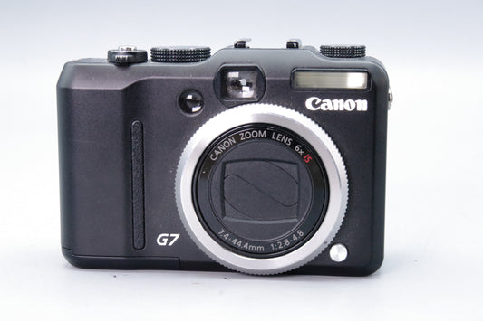 Canon PowerShot G7 Digital Camera – 10MP – Excellent Condition – Battery