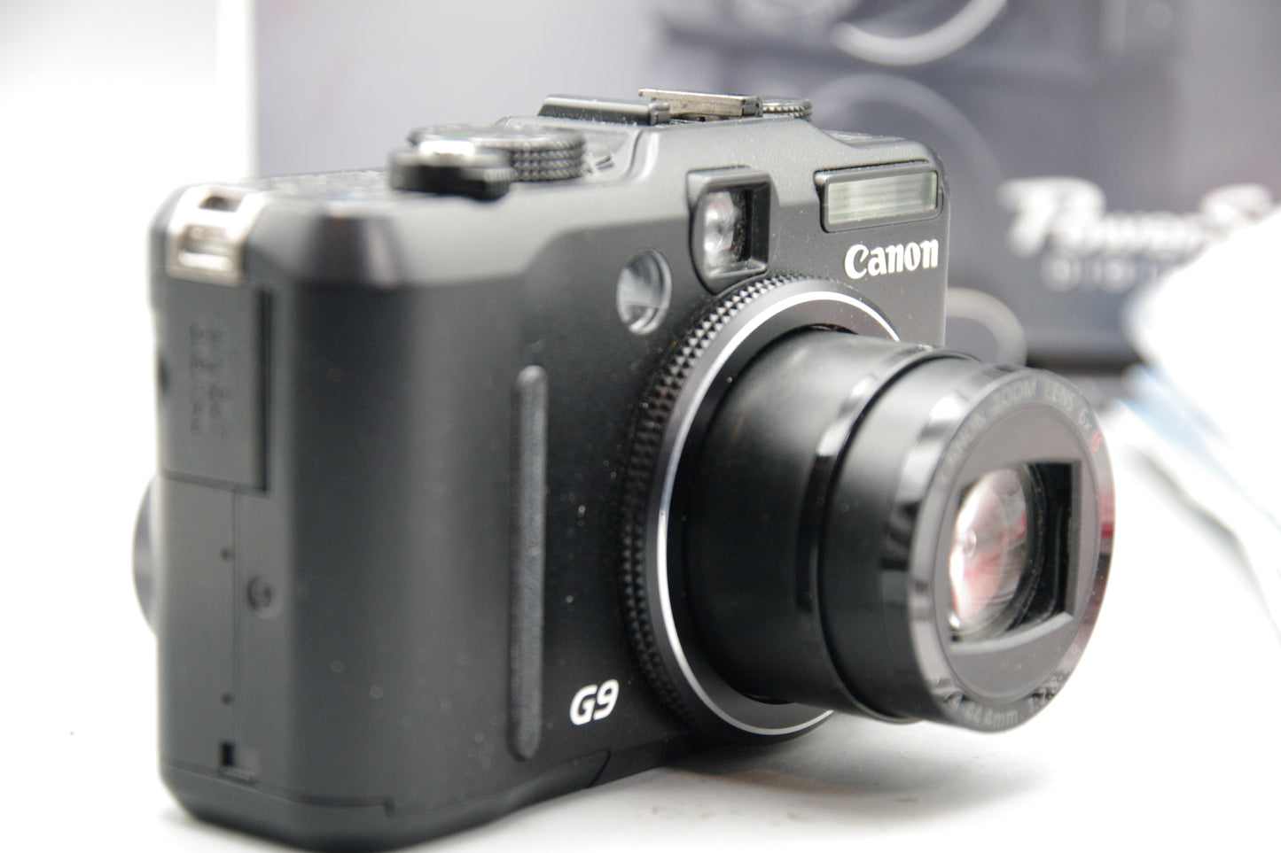 Canon Powershot G9 12.1MP Digital Camera Boxed – Excellent Condition