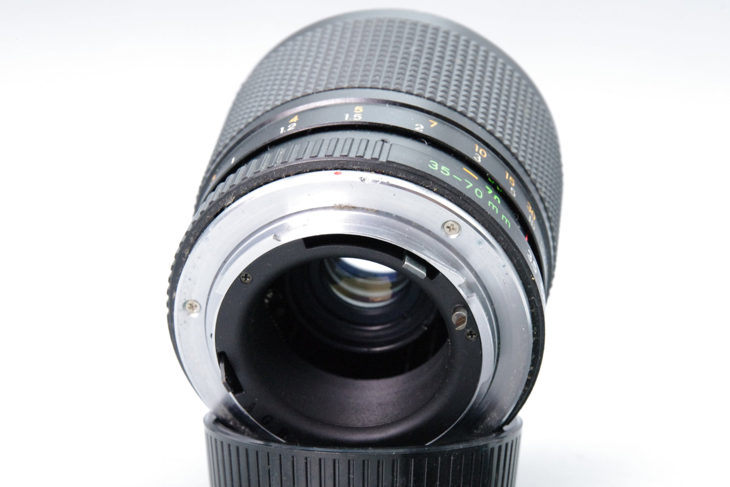 Yashica MC Zoom 35–70mm f/3.5–4.5 Lens – Contax/Yashica Mount – Very Good