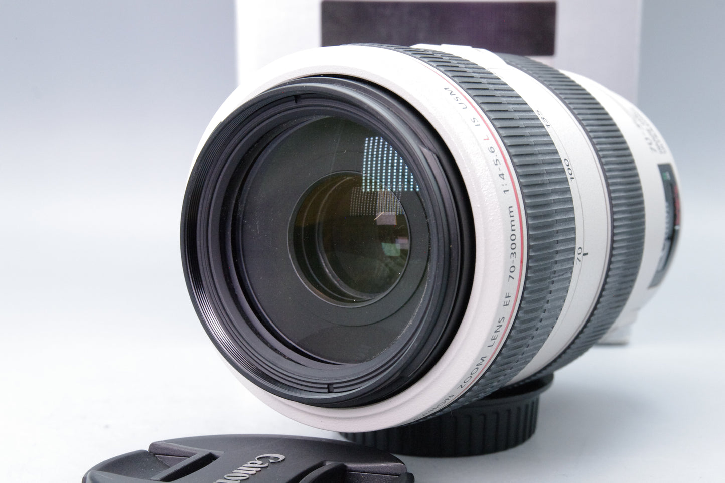 Canon EF 70‑300mm f/4.5‑5.6L IS USM Lens – Excellent Condition – With Box