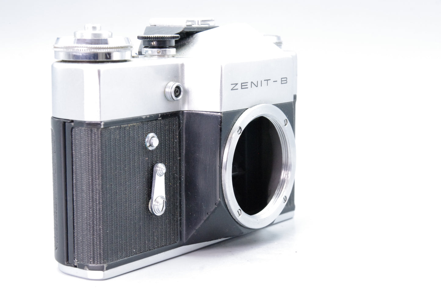 Zenit‑B 35mm SLR Body M42 Mount – Body Only – Very Good Condition