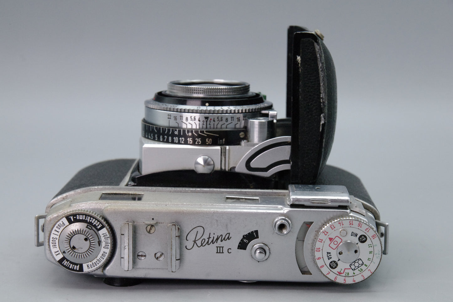Kodak Retina IIIc Folding Rangefinder Camera with Xenon 50mm f/2 Lens
