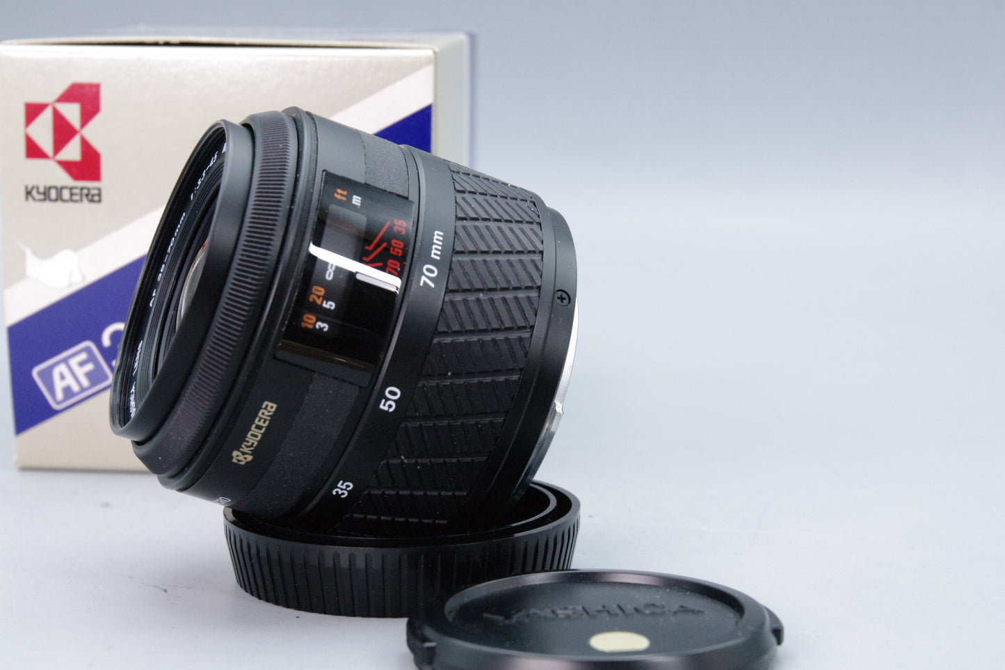 Yashica 35–70mm f/3.3–4.5 AF Zoom Lens – Contax/Yashica Mount – Excellent