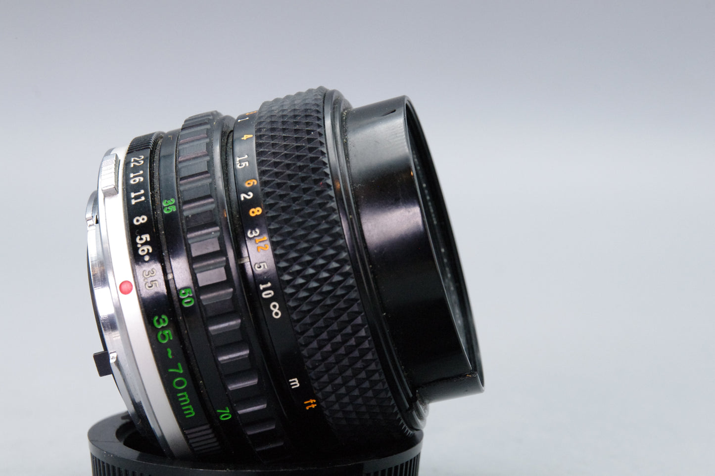 Olympus S Zuiko 35–70mm f/3.5–4.5 Zoom Lens OM Mount – Focus Loose