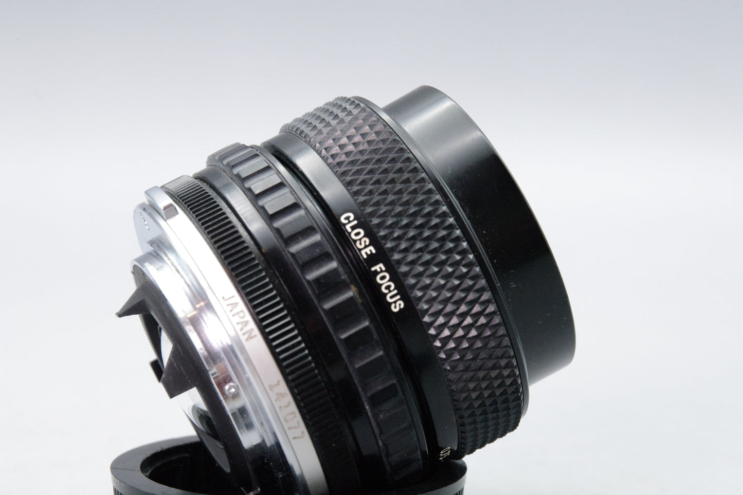 Olympus S Zuiko 35–70mm f/3.5–4.5 Zoom Lens OM Mount – Focus Loose