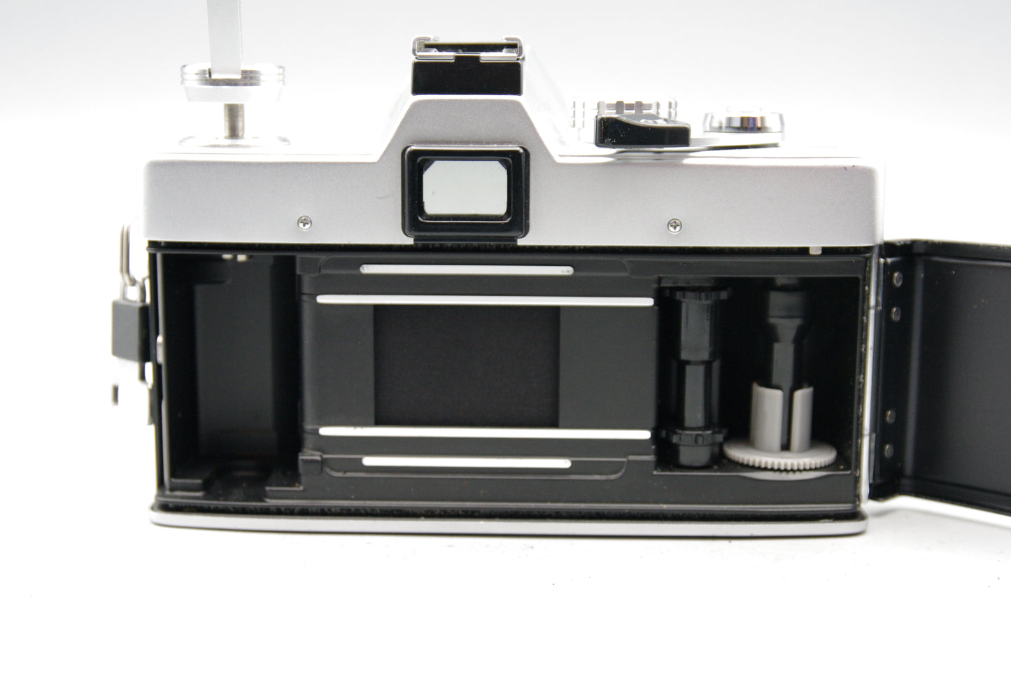 Minolta SR‑T 100x 35mm SLR – Tested Working – Very Good – Prism Distortion