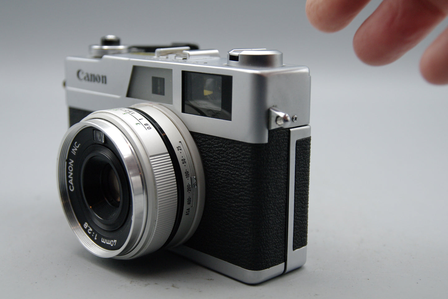 Canon Canonet 28 35mm Rangefinder Camera – Excellent – Fully Working