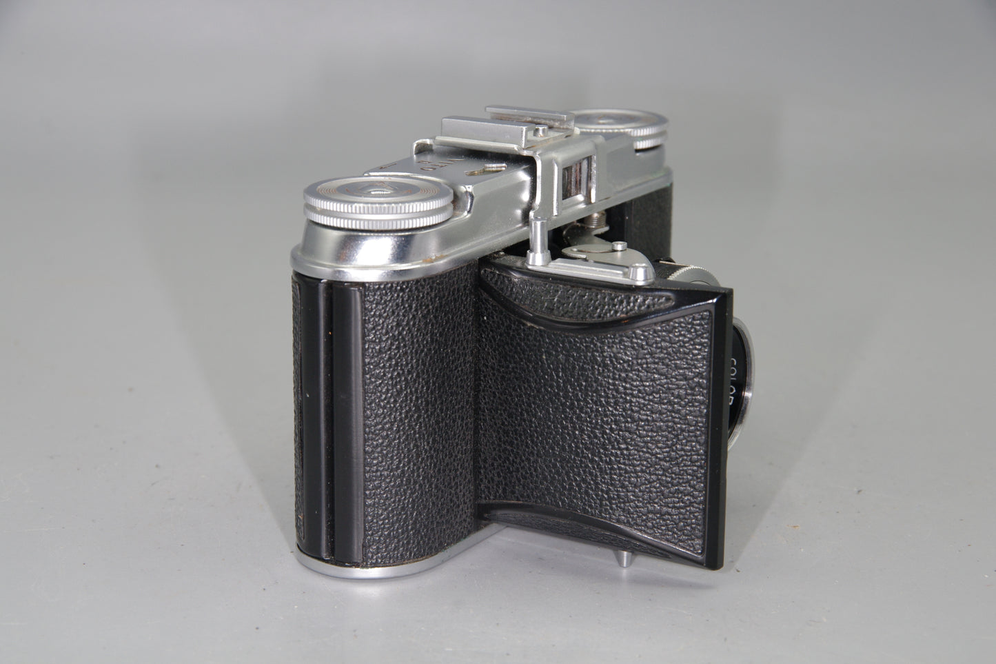 Voigtländer Vito II 35mm Folding Camera – 50mm f/3.5 –sticks below 1/25s