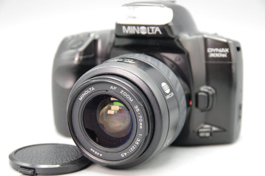 Minolta Dynax 300si 35mm SLR with 35‑70mm AF Lens – Tested – Excellent