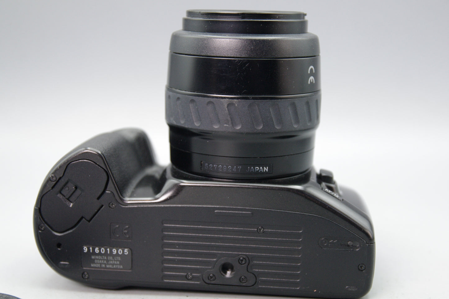 Minolta Dynax 300si 35mm SLR with 35‑70mm AF Lens – Tested – Excellent