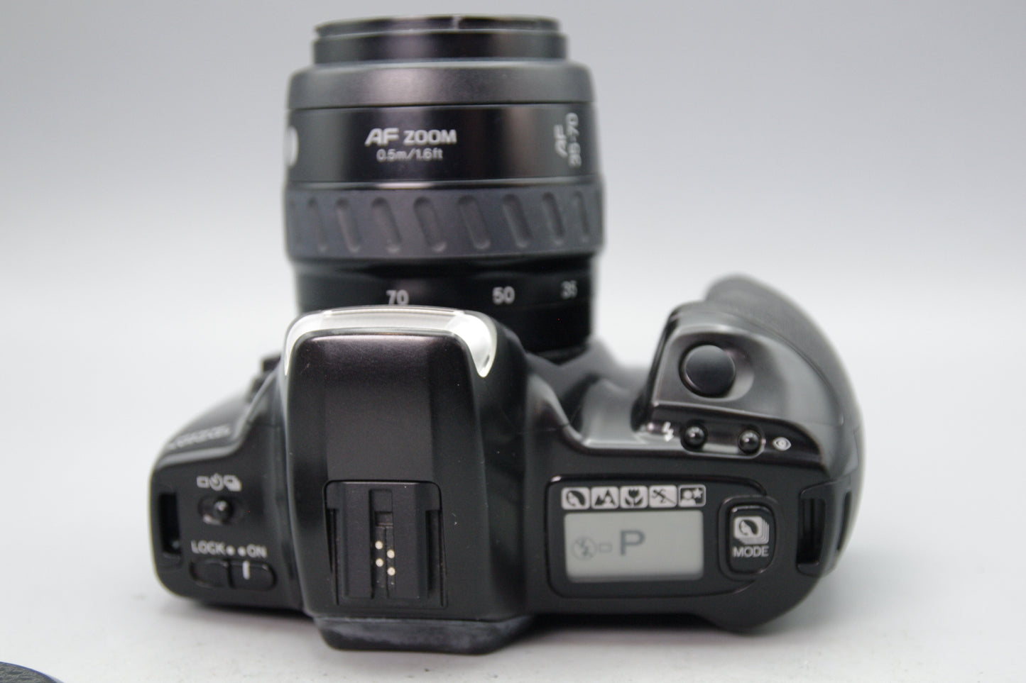Minolta Dynax 300si 35mm SLR with 35‑70mm AF Lens – Tested – Excellent