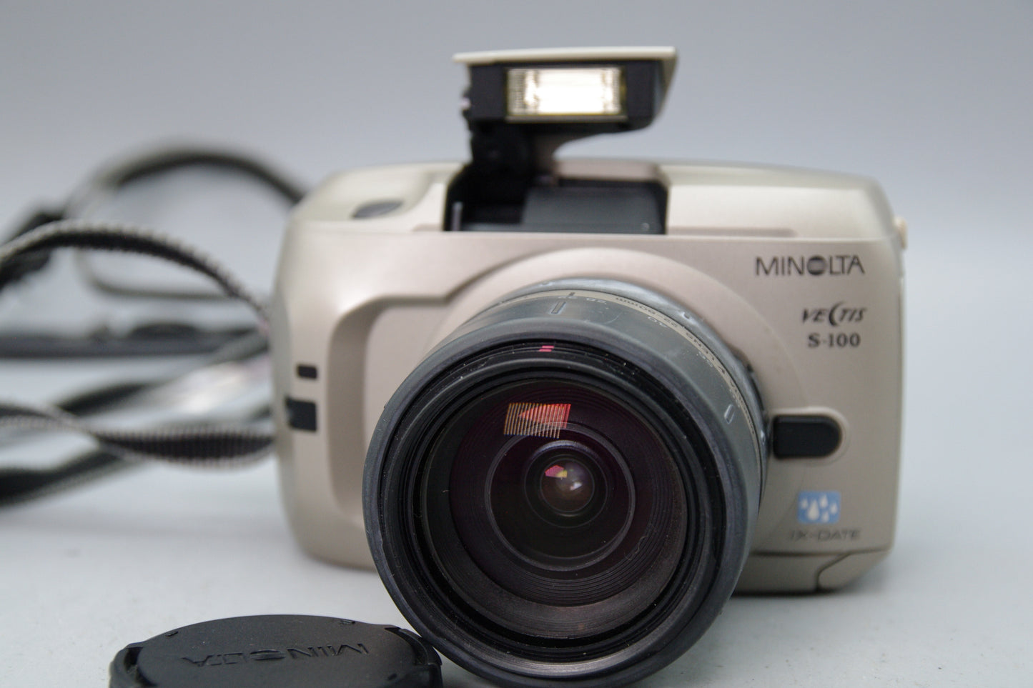 Minolta Vectis S‑100 APS SLR with 22‑80mm Lens – Tested