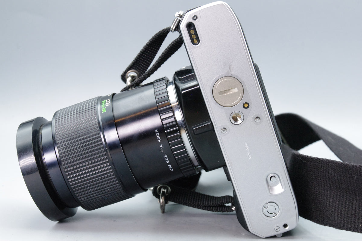 Minolta X‑300 35mm SLR with Centon 28–70mm f/3.5–4.5 Zoom Lens – Excellent