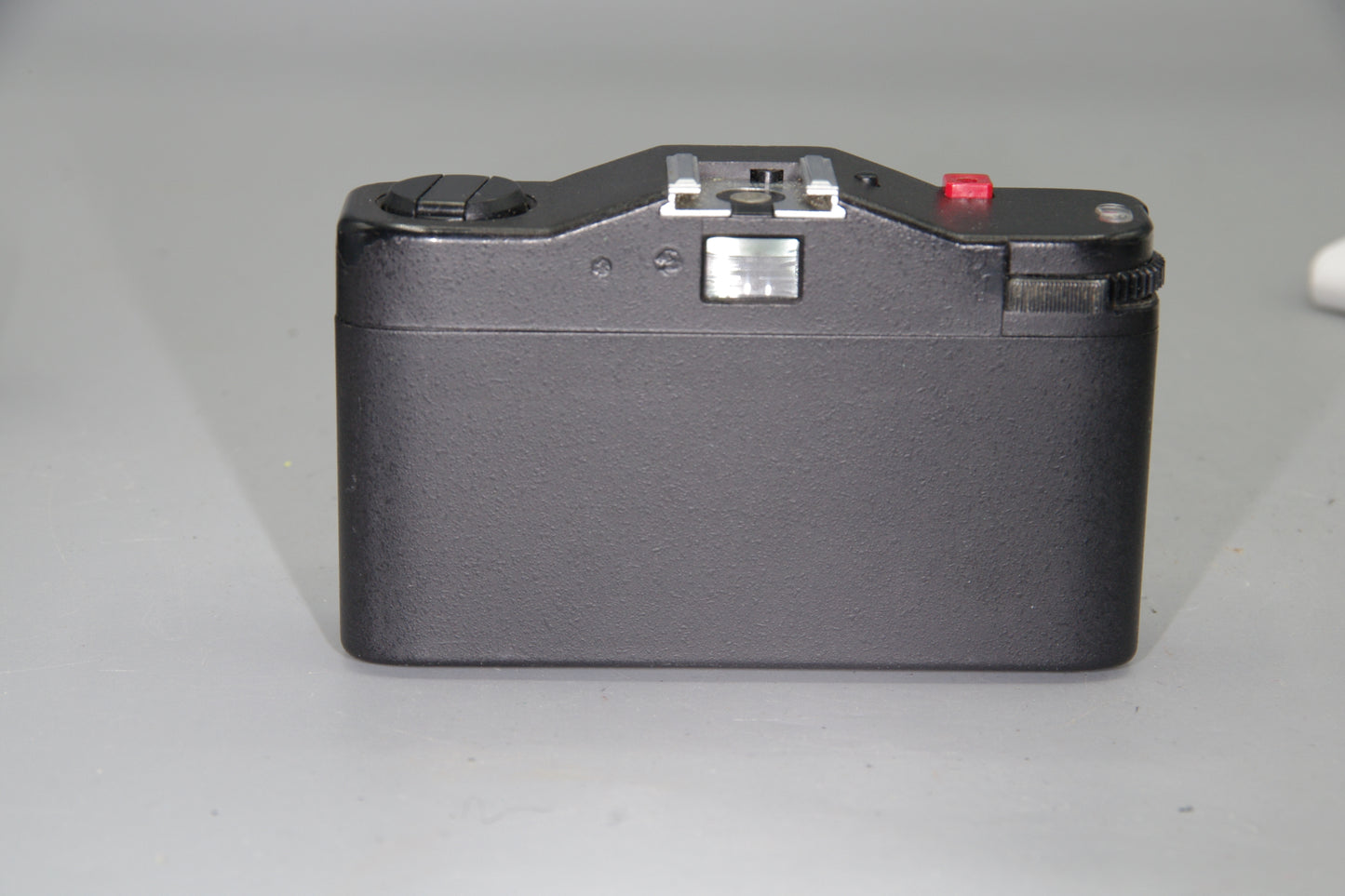 Minox 35 EL Compact 35mm Film Camera – Case, Instructions and Flash