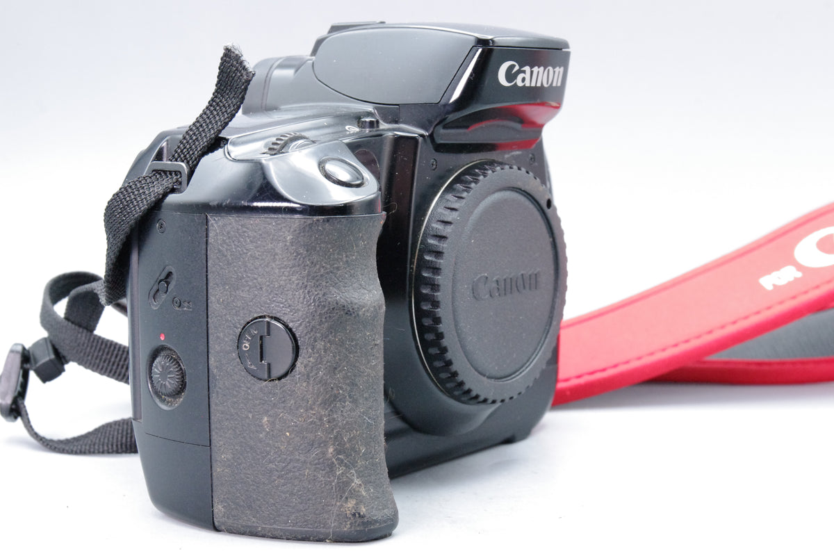 Canon EOS 5 35mm SLR Film Camera Body – Very Good Condition