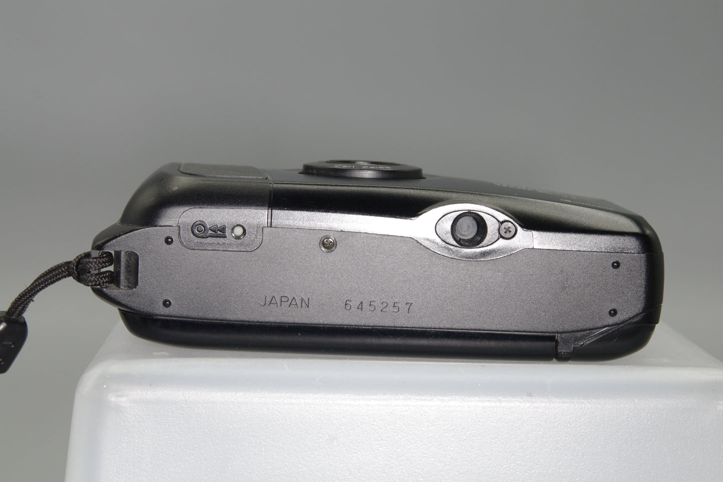 Yashica T4 Compact 35mm Camera - Film tested - Very Nice