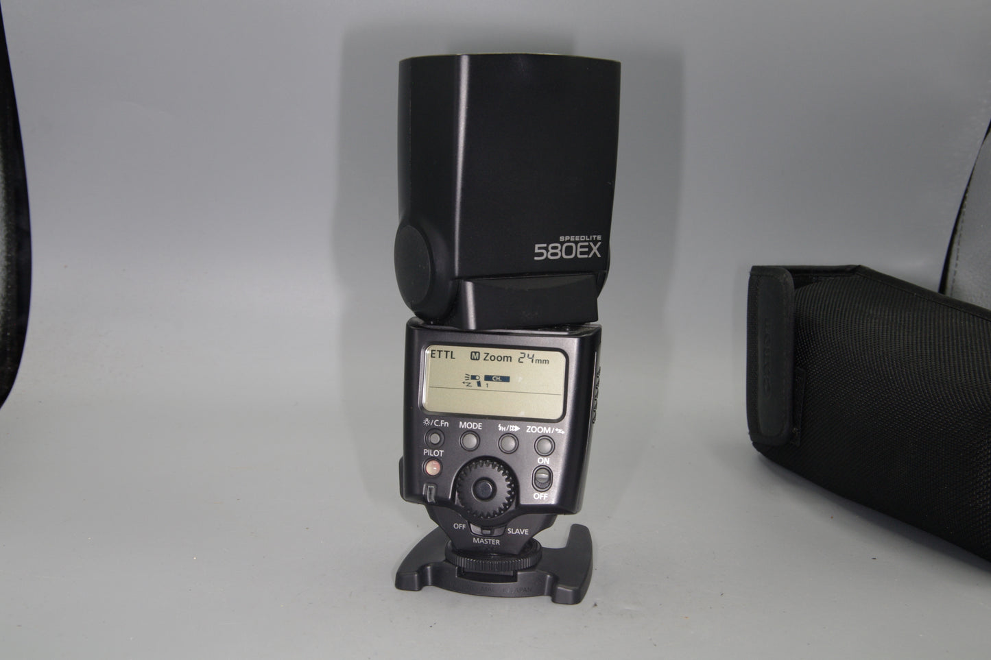 Canon 580EX Speedlite Flash with Case - Excellent