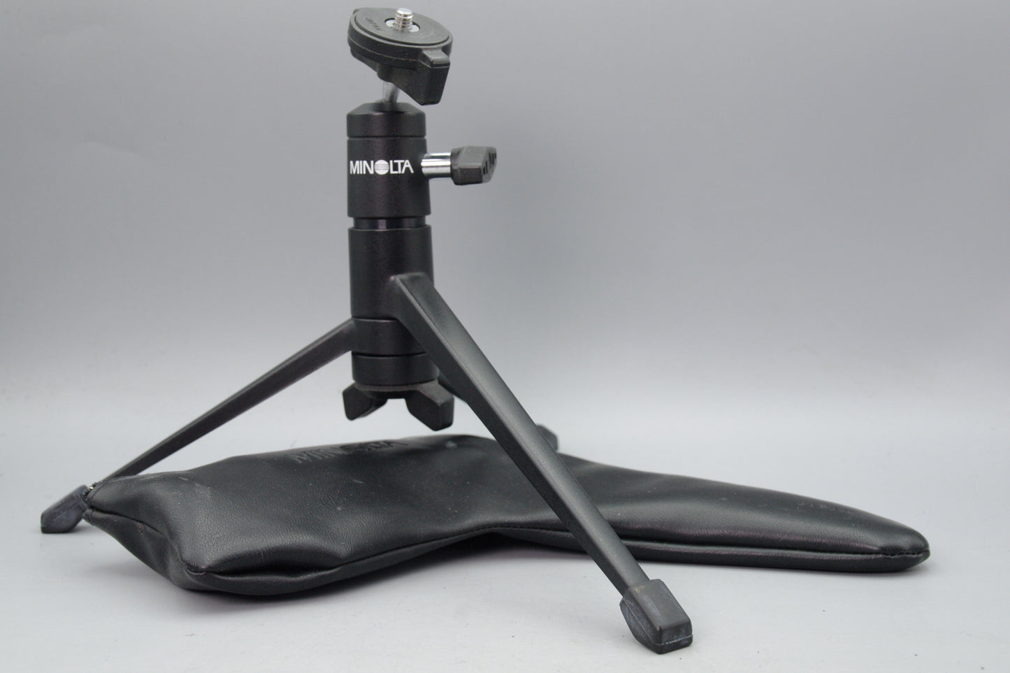 Minolta CLE Tabletop Tripod + Ball Head & Case – Very Good