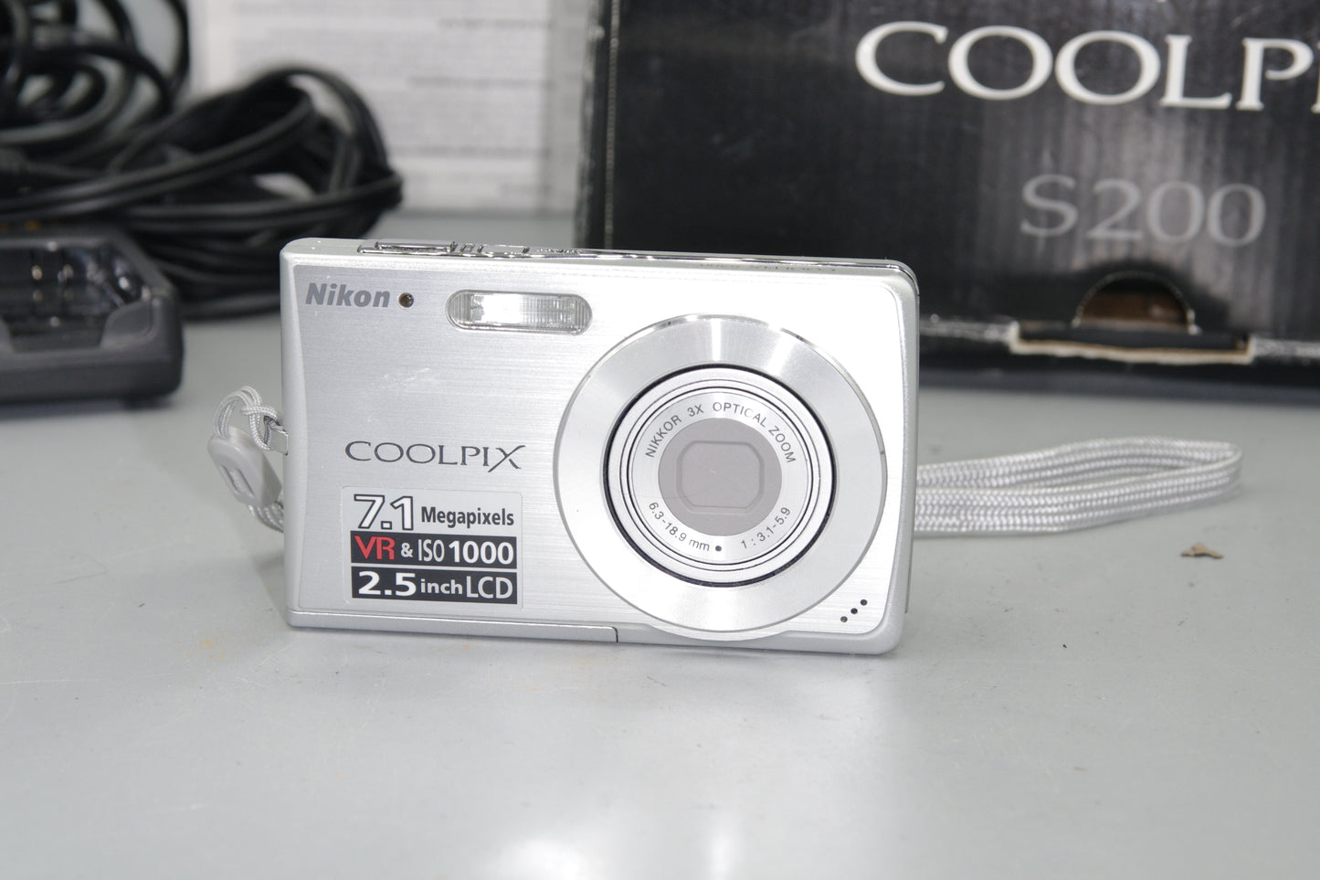 Nikon Coolpix S200 7.1MP Compact Digital - Boxed - Excellent
