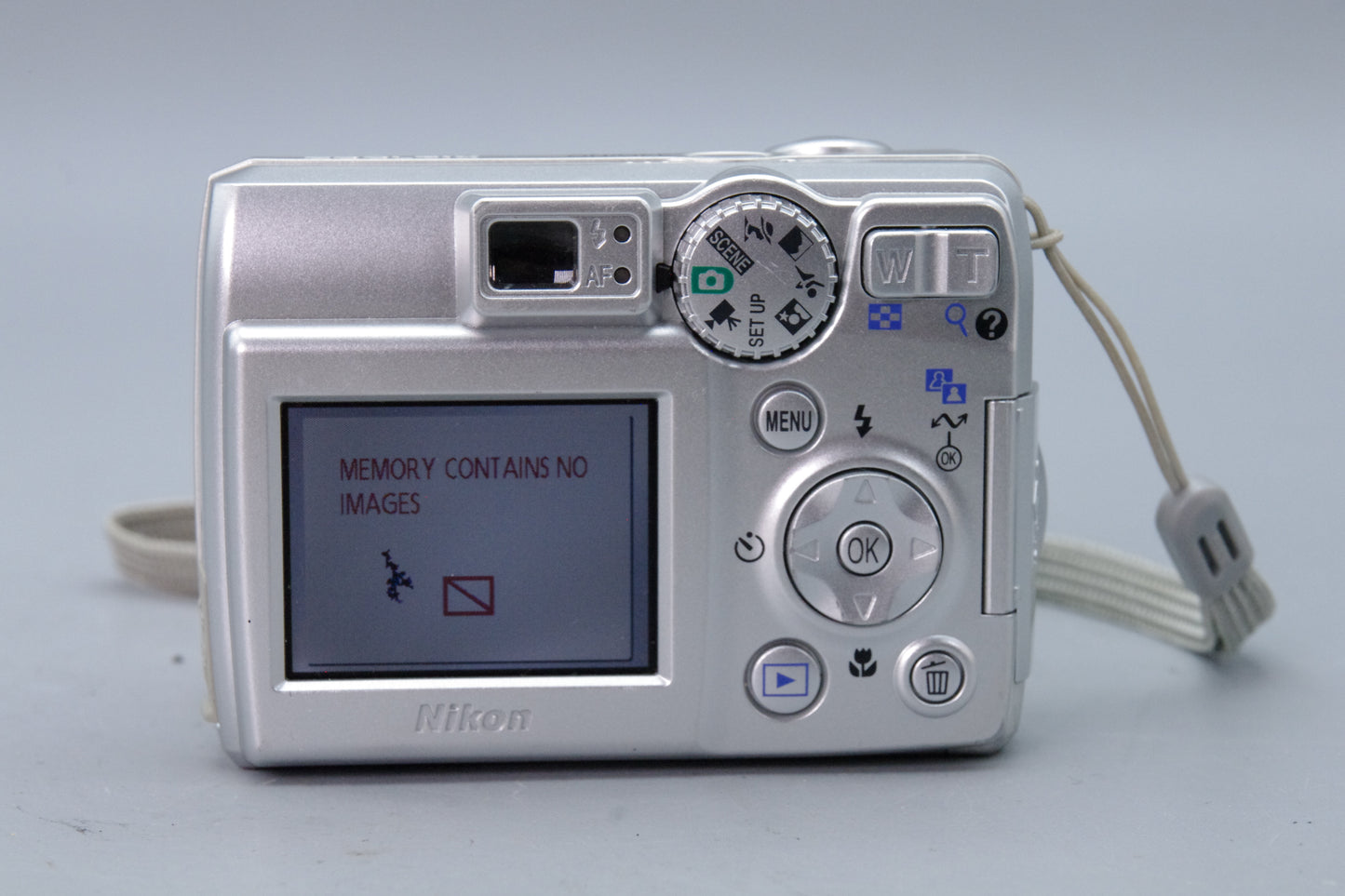 Nikon Coolpix 4600 Digital Camera – 4MP – Tested & Working – VGC (AA)