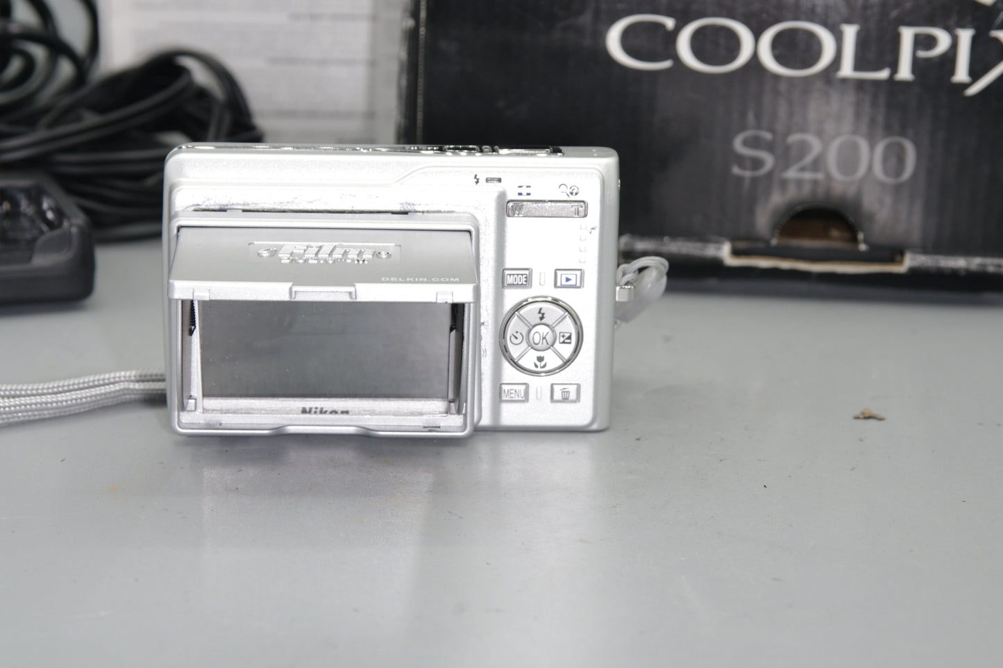 Nikon Coolpix S200 7.1MP Compact Digital - Boxed - Excellent