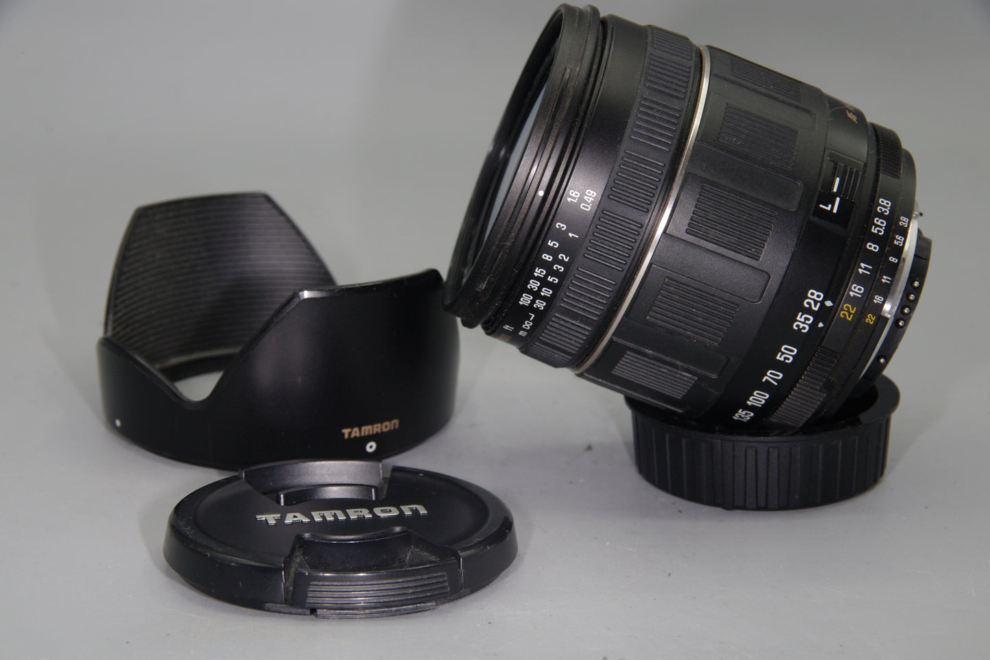 Tamron 28-200mm f/3.8-5.6 XR AF Lens – Nikon F Mount - Excellent