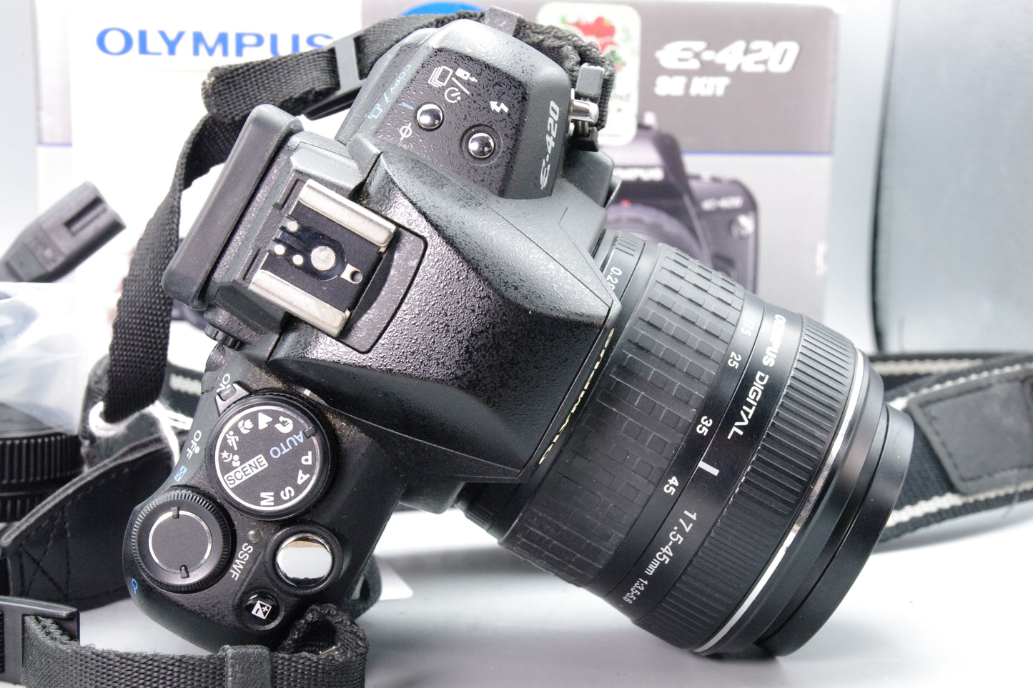 Olympus E‑420 10MP DSLR + 17.5‑45mm – Near Mint – Boxed – S/C 1676
