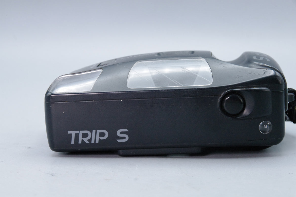 Olympus Trip S 35mm Compact Camera – Tested & Working – VGC