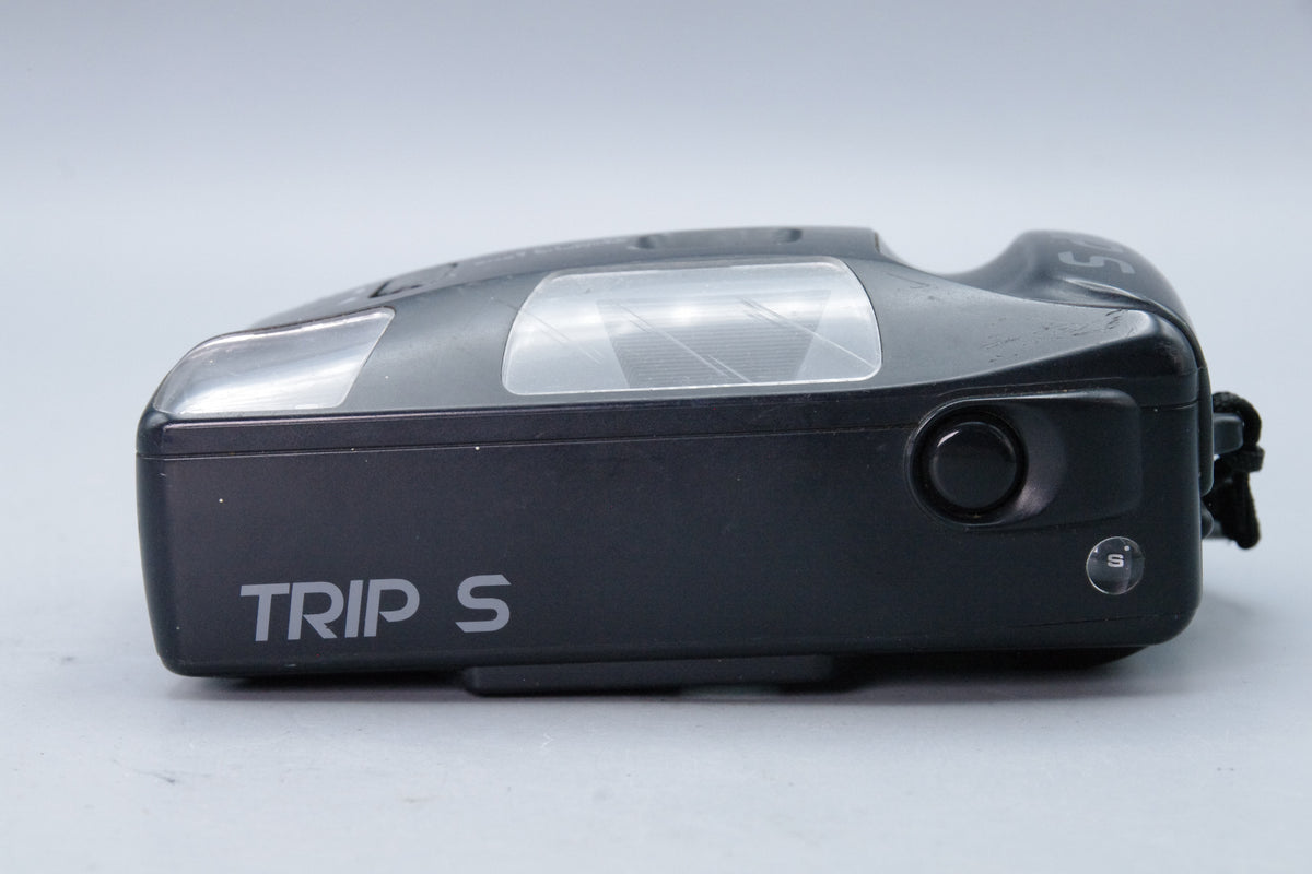 Olympus Trip S 35mm Compact Camera – Tested & Working – VGC