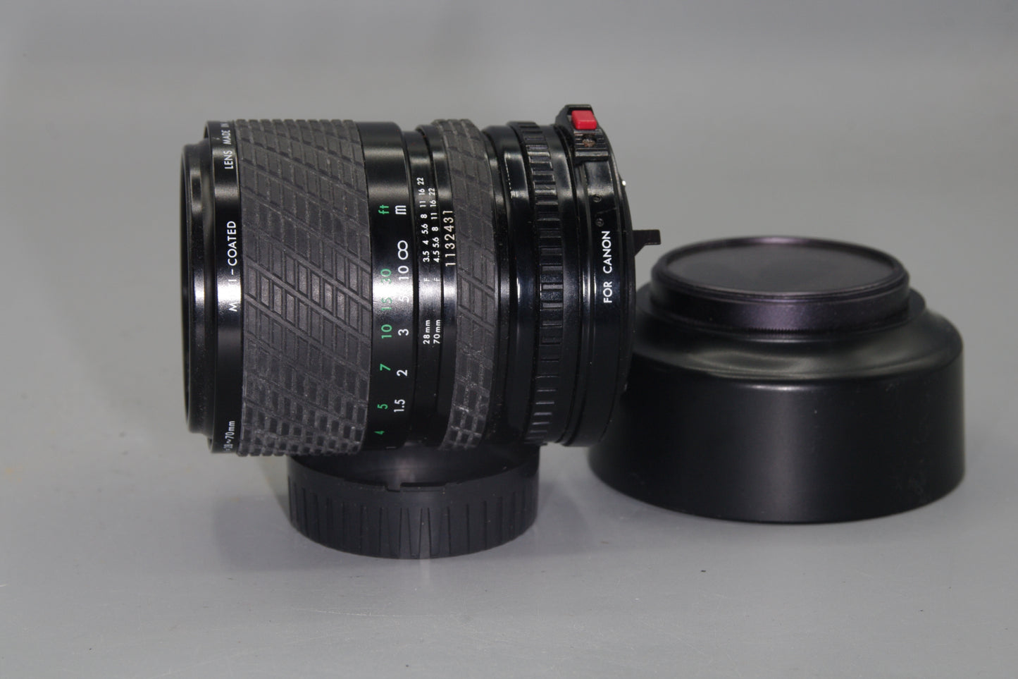 Sigma 28-70mm F/3.5-4.5 Zoom -Canon FD Mount - VGC