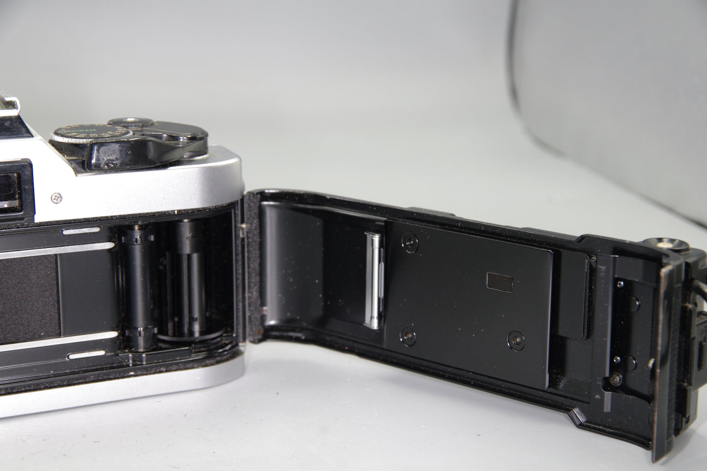 Canon AE‑1 Program 35mm SLR + FD 50mm f/1.8 Lens + Data Back A