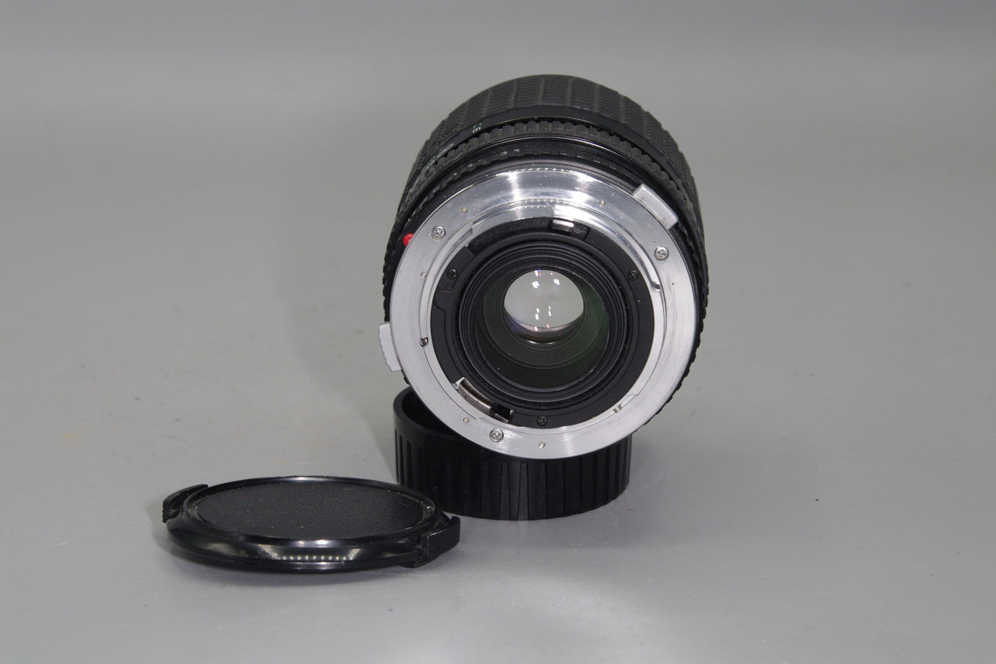 Sigma 28-70mm F/3.5-4.5 MF Lens - Olympus OM Mount