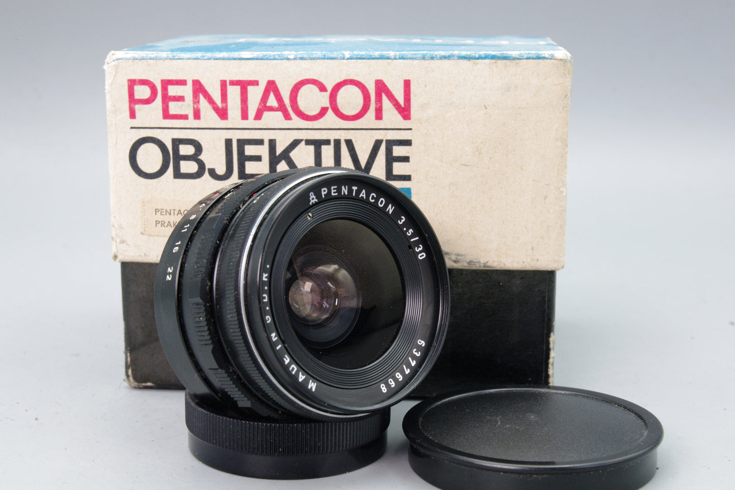 Pentacon 30mm f/3.5 Wide Angle Lens M42 Mount – Tested, Excellent, Boxed