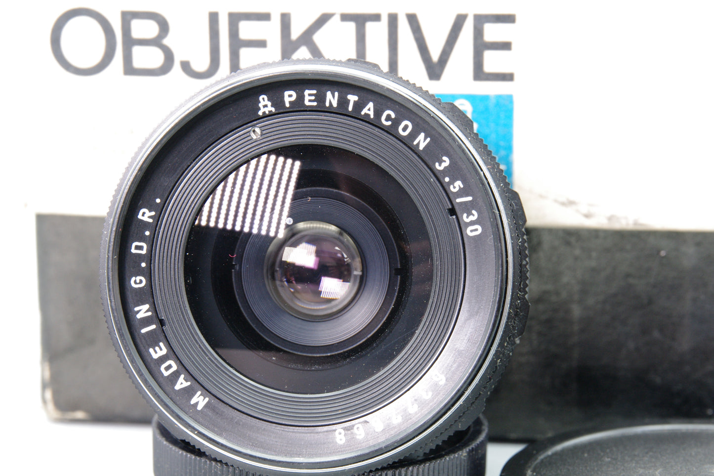 Pentacon 30mm f/3.5 Wide Angle Lens M42 Mount – Tested, Excellent, Boxed