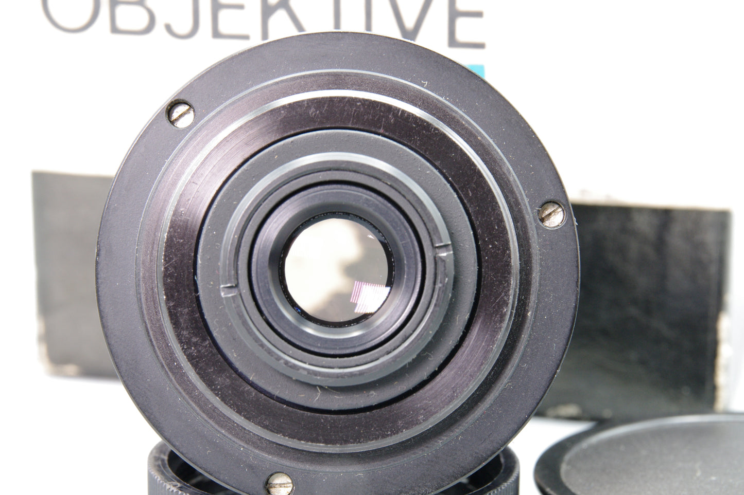 Pentacon 30mm f/3.5 Wide Angle Lens M42 Mount – Tested, Excellent, Boxed