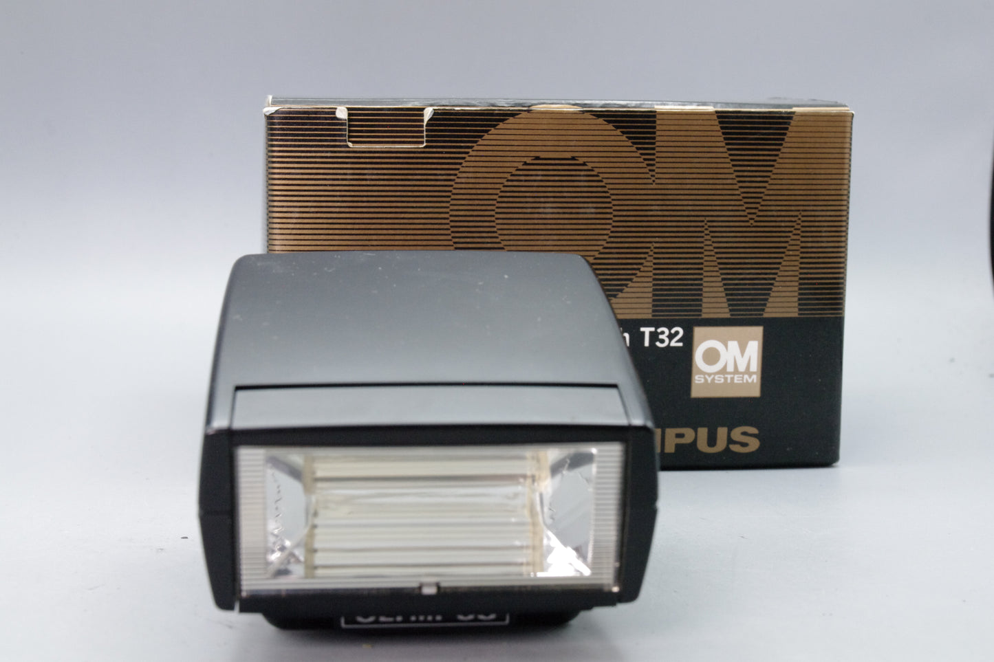 Olympus T32 Flash Unit for OM-2- Tested & Working  - Excellent Boxed