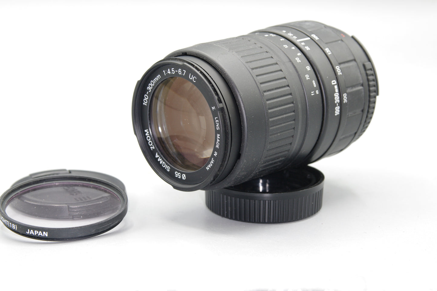 Sigma 100-300mm D F/4.5-6.7 UC AF Lens with caps and UV,  Nikon F
