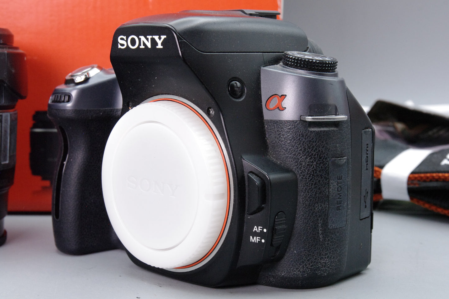 Sony A550 14MP DSLR with Tamron 28–200mm Lens – Boxed – S/C 15444 – Excellent