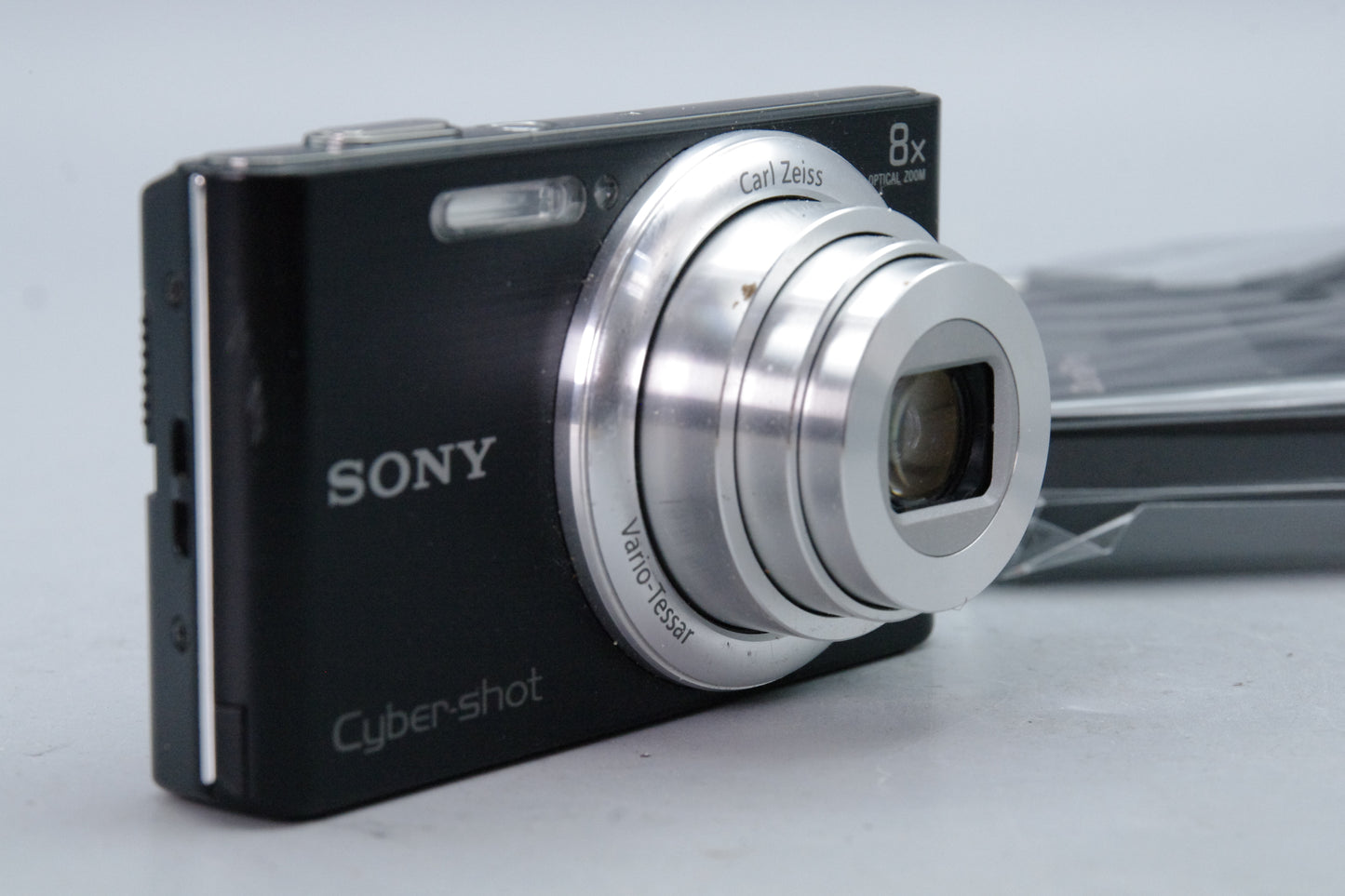 Sony Cybershot DSC‑W730 16MP Compact Camera with Battery & Charger – VGC