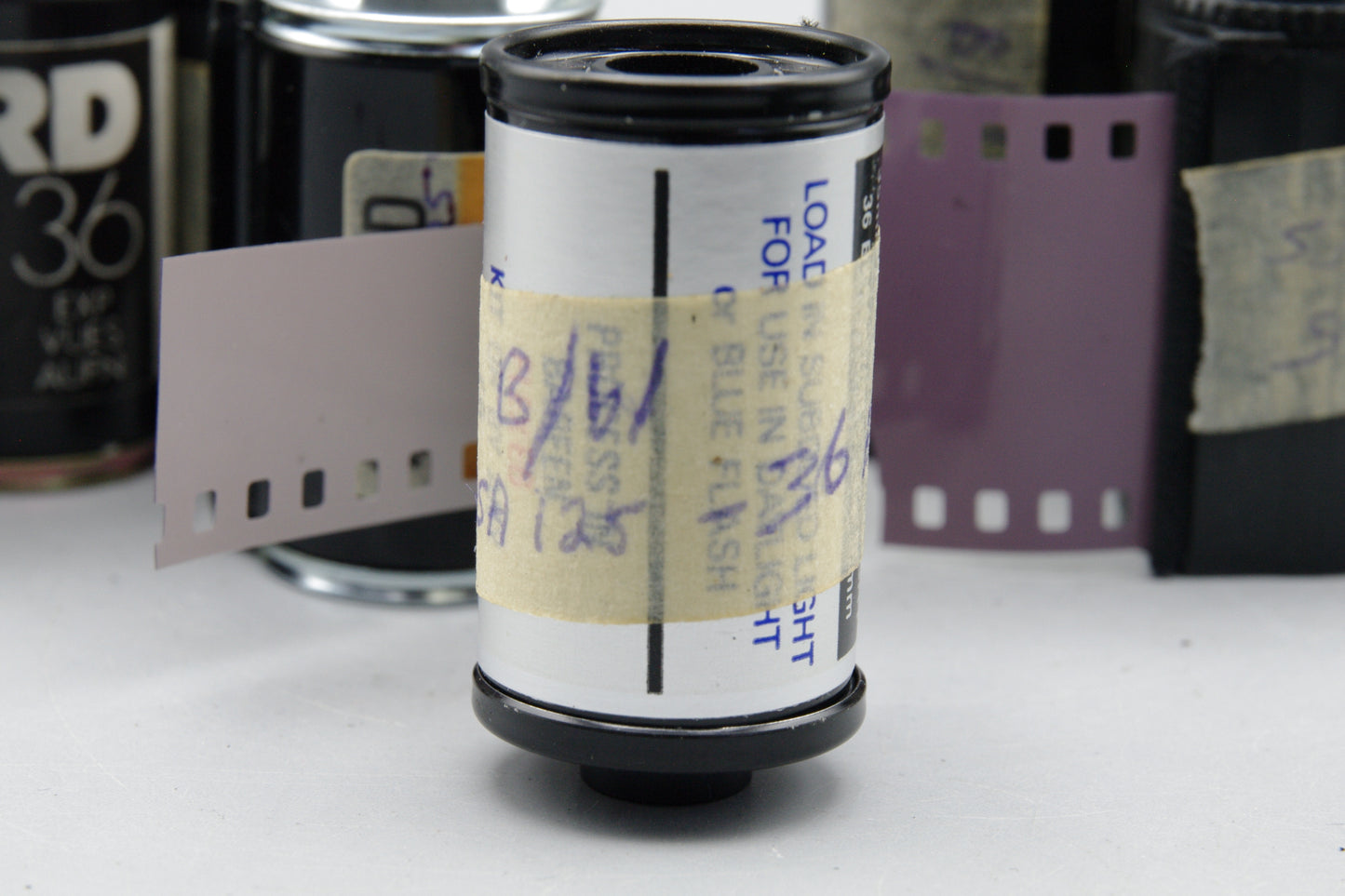 12 Rolls Ilford FP4 Plus 125ASA (Unverified) Self‑Loaded Film – Unused? – VGC
