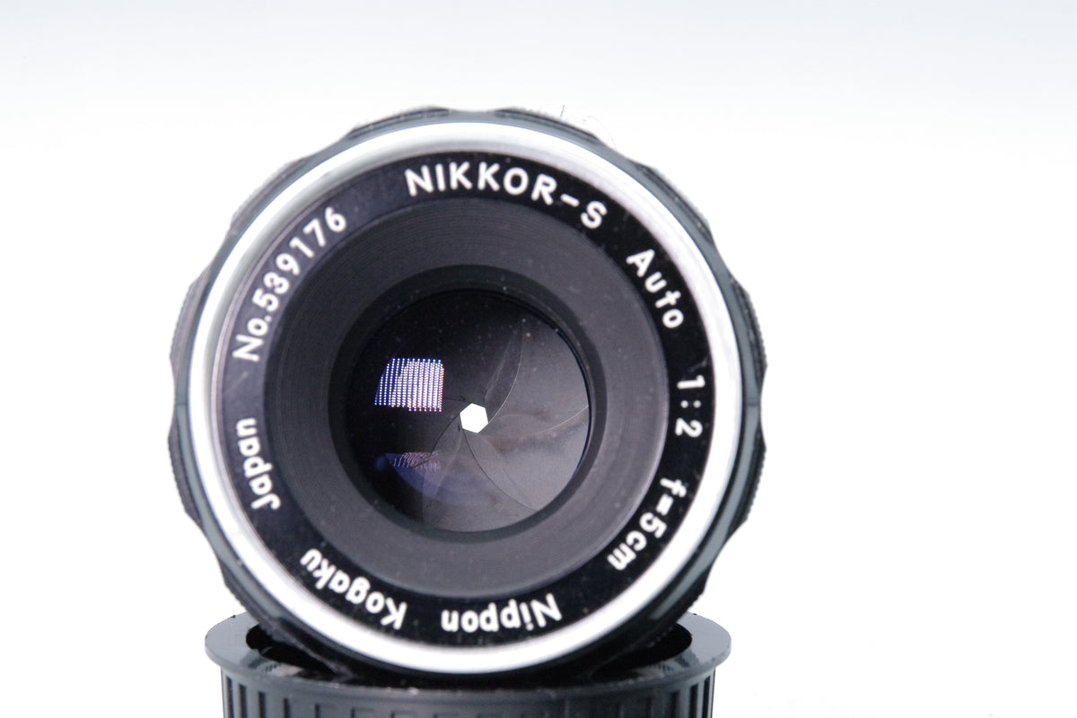 Nippon Kogaku Nikkor-S 5cm F2 Lens F Mount - Very Good