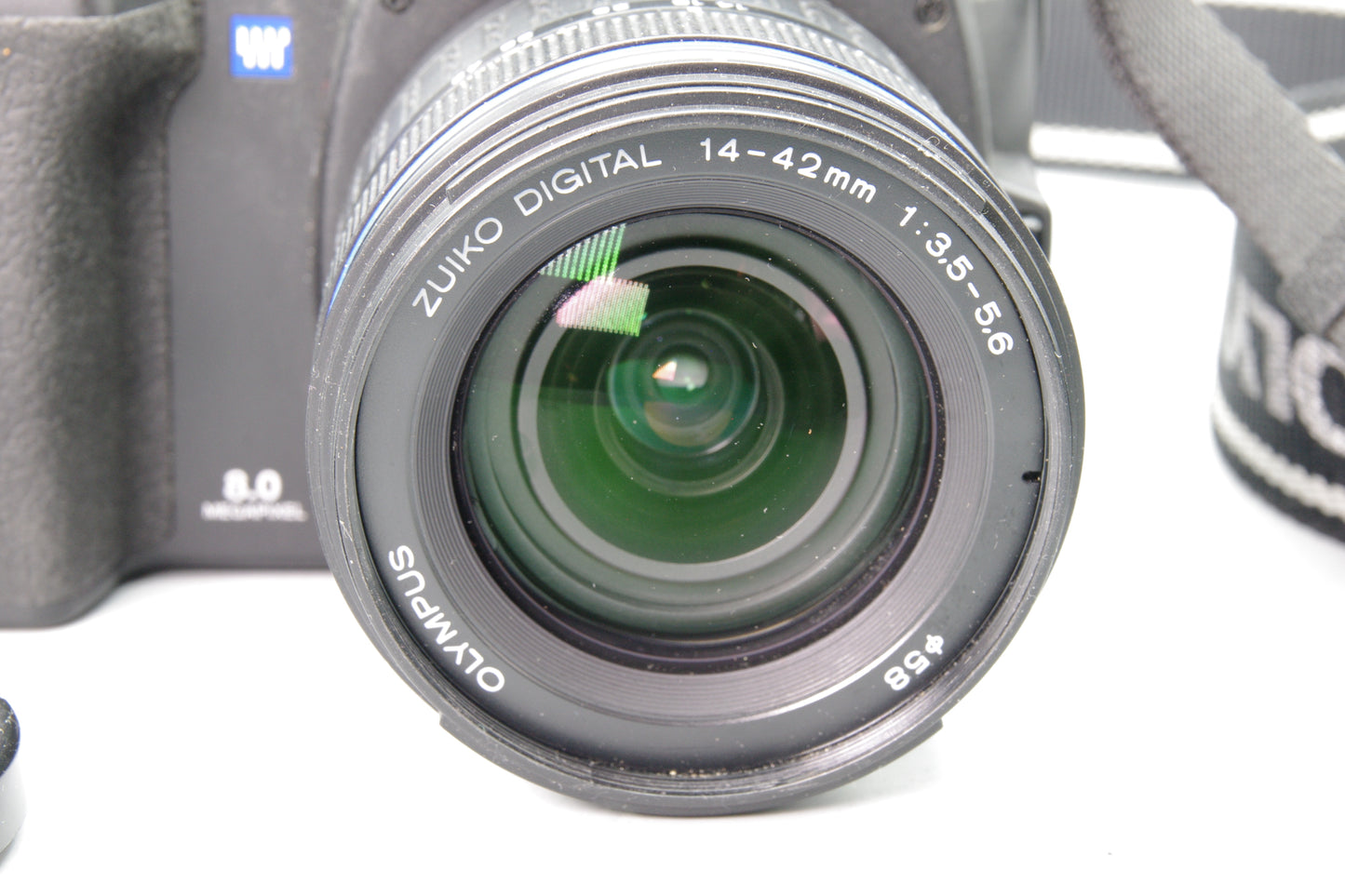 Olympus E‑500 DSLR + 14–42mm Lens – Four Thirds – Excellent – S/C 1173